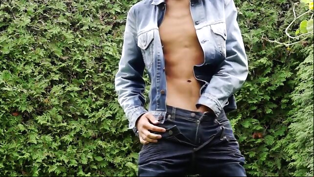 Public outdoor masturbation in extremely hot jeans gaysex hd video